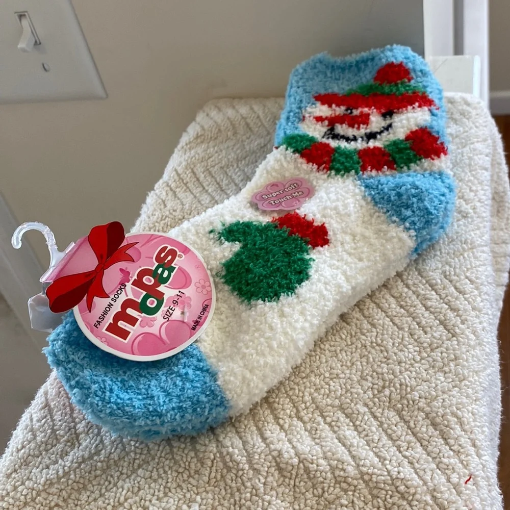 Mopas White Blue & Red Snowman Fuzzy Socks Christmas Winter Gift Size 9-11